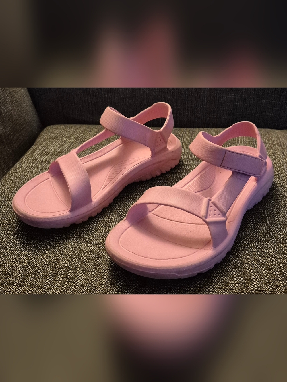 Teva Hurricane Drift Pink Sandals Size 9
